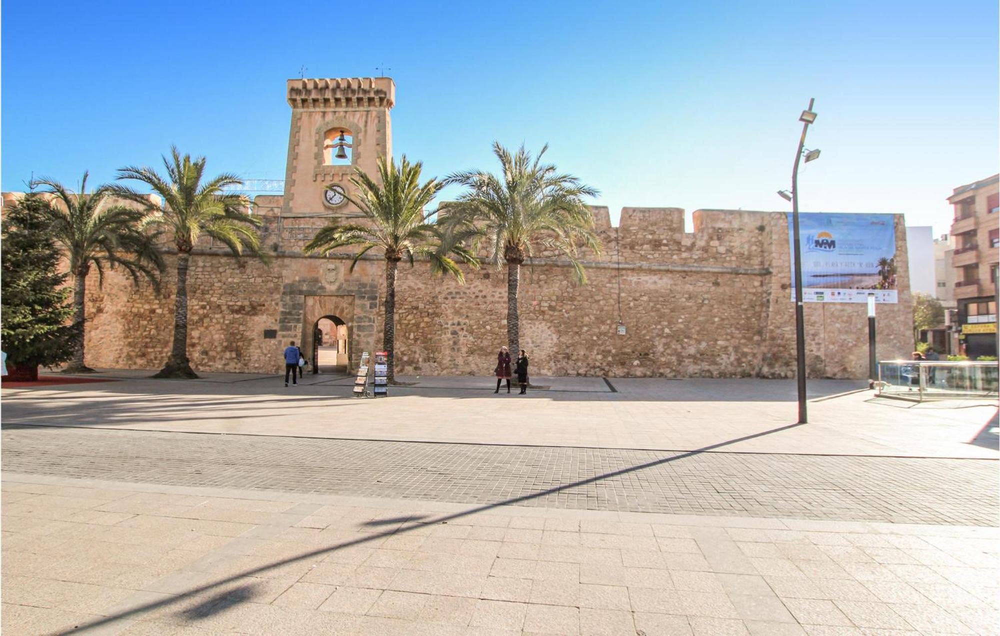 Beautiful Apartment In Santa Pola With Wifi Bagian luar foto